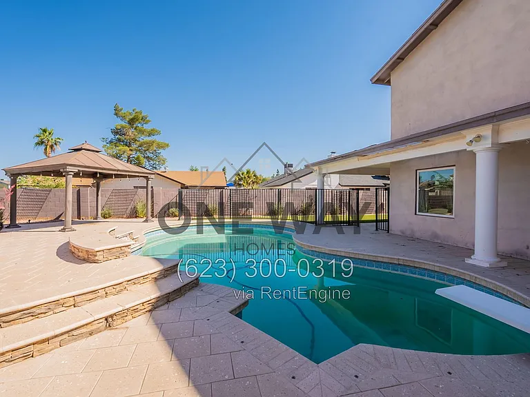 1325 W Lobo Ave — Photo 59