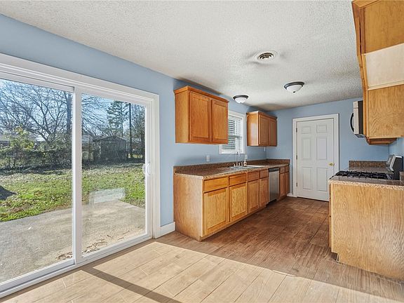 5th image of 2326 W Alpine Cir