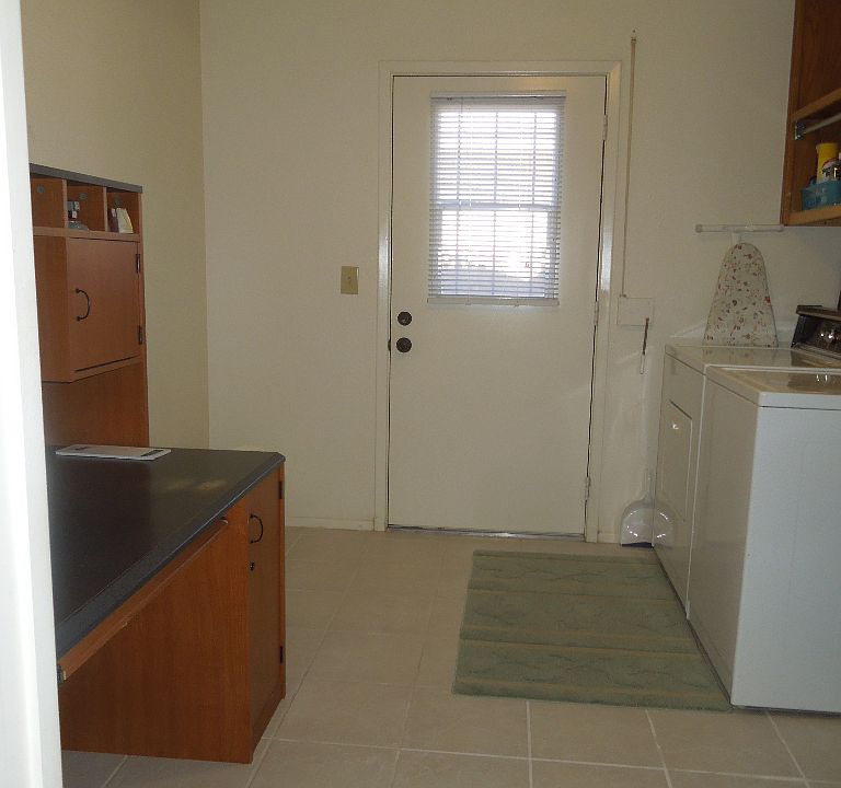 1st image of 8058 E Lindner Ave