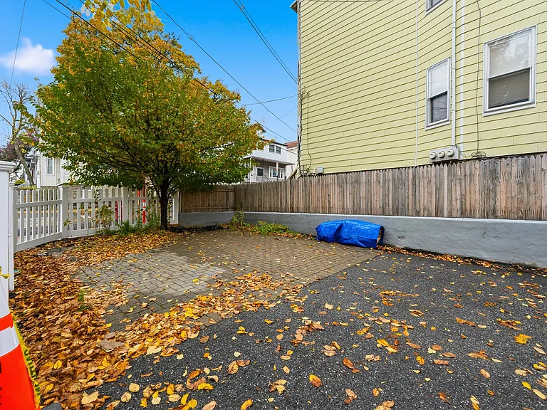 77 North St #77 — Photo 36