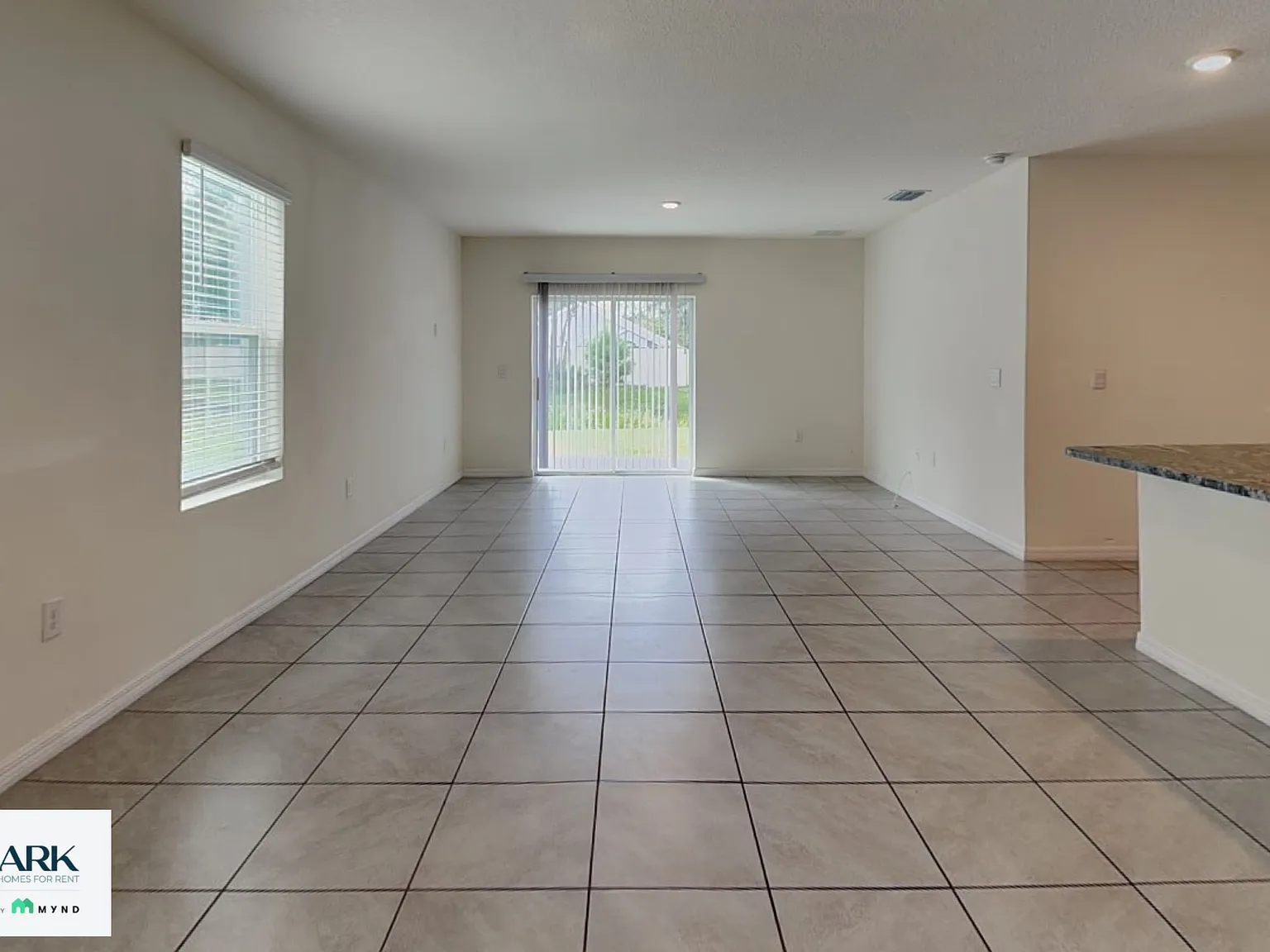 5 bed, 3.0 bath, 2447 sqft, $2,799 — Photo 3