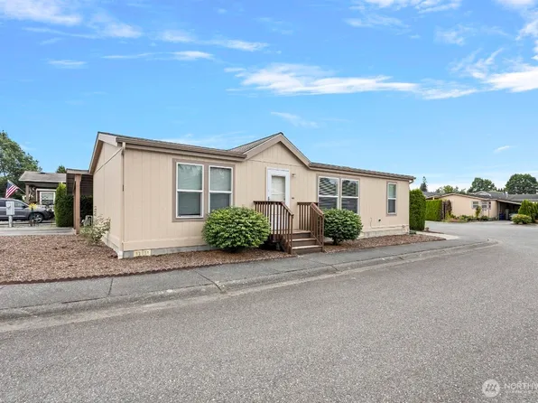 886 Carriage Court, Sedro Woolley, WA 98284