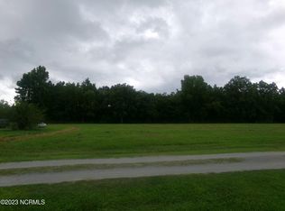 625 Near Red Bug Rd, Hallsboro, NC 28442