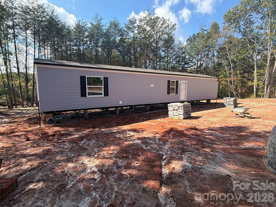 1st image of 328 Southern Way