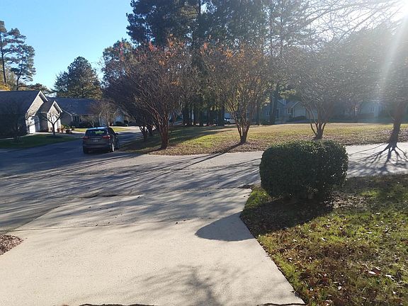 2nd image of 4125 Pin Oak Dr