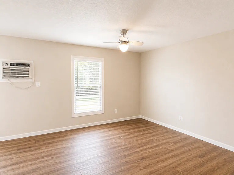 Meadow Villas — Photo 3