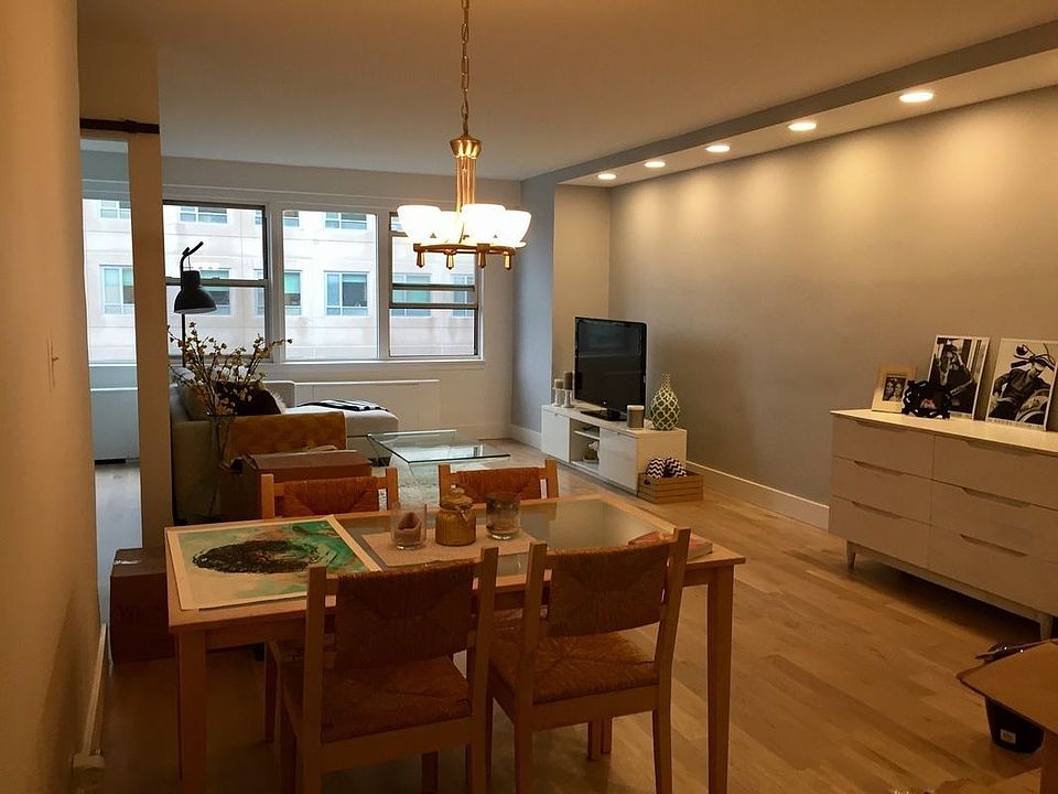 1st image of 155 E 34th St APT 12L