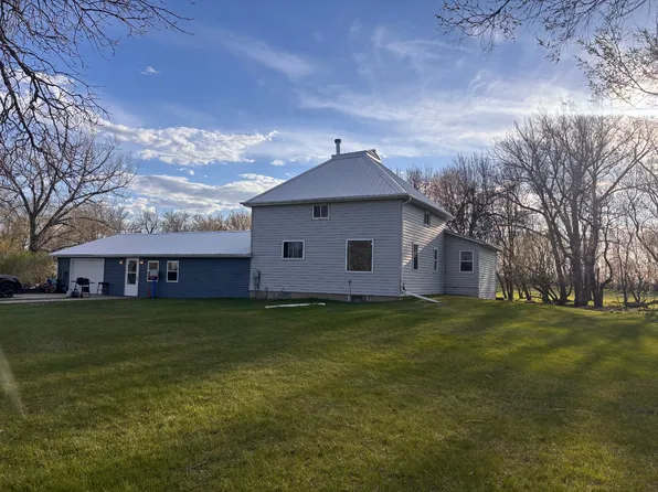 636 Ward Ave, McHenry, ND 58464