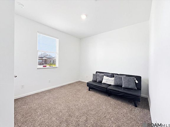 4th image of 12809 Sweetleaf Ave