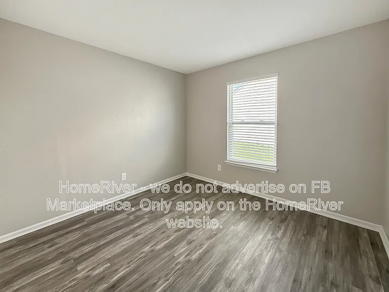 6886 W Raleigh Dr — Photo 12