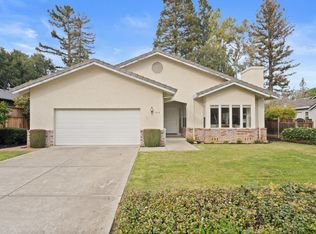 779 Edge Ln, Los Altos, CA 94024