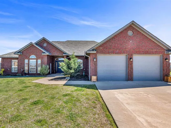 230 SW Deyo Landing Loop, Cache, OK 73527
