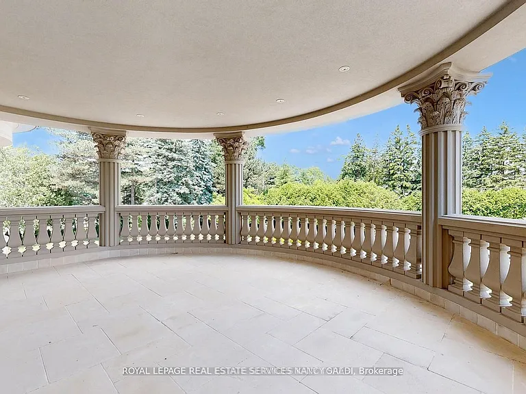 8 High Point Rd — Photo 22