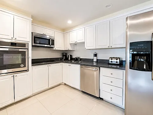 19370 Collins Ave #716 Photo 1