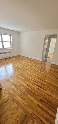 Rented by Royal House Realty, Inc. | media 22