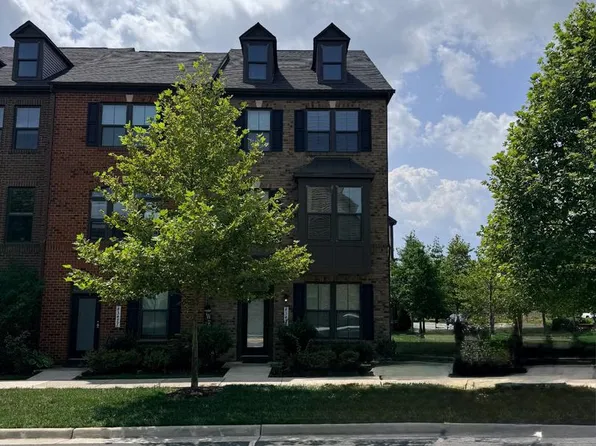 43475 Apple Orchard Sq, Ashburn, VA 20148