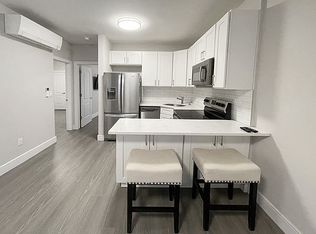 34-25 Crescent St #1F, Astoria, NY 11106
