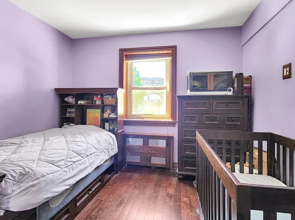 66-10 149th Street image 8 of 10