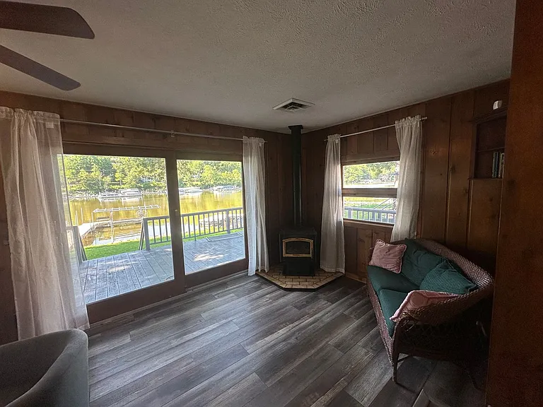 392 E Richardson Springs Rd — Photo 14