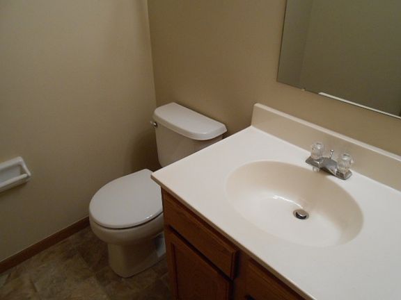 5th image of 437 Kestrel Dr