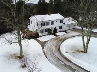 12 Rabbit Farm Rd, Warren, ME 04864