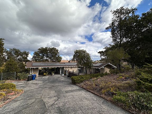3rd image of 14574 Harvard Ct