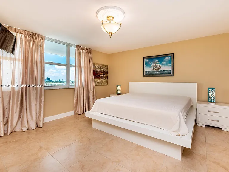 1410 S Ocean Dr #905 — Photo 7