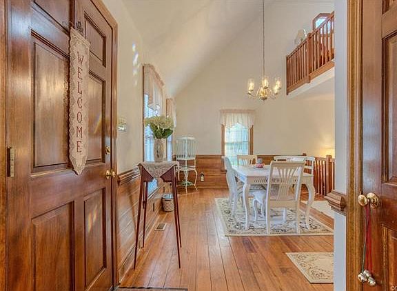 3rd image of 1501 Southern Pine Ct