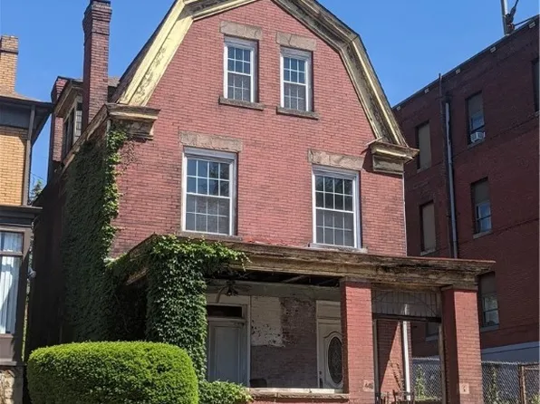 445 E Warrington Ave, Pittsburgh, PA 15210