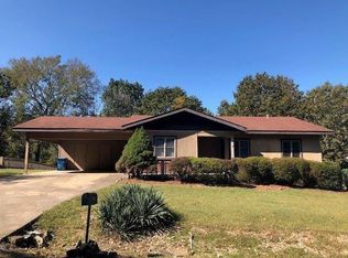11 Glenbarr Ln, Bella Vista, AR 72715