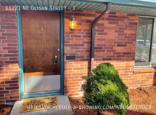 11221 NE Glisan St APT 1, Portland, OR 97220