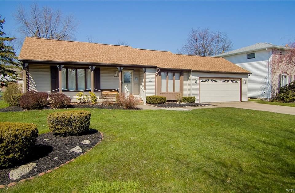 1st image of 36 Westcliffe Dr