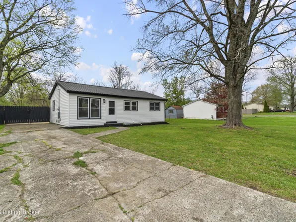 9304 New Maple Rd, Louisville, KY 40229