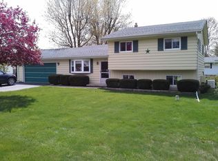 11980 Woodland Dr, Lennon, MI 48449