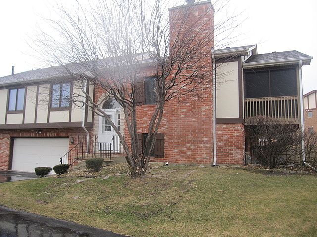 1st image of 9909 Shady Ln #9909