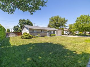 2137 Newcomer Ave, Richland, WA 99354