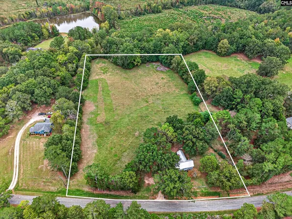 1407 Forrest Hills Rd, Saluda, SC 29138