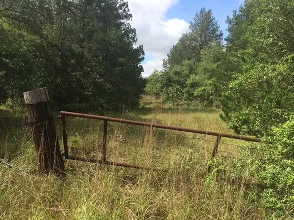 Cummins Creek Rd, New Ulm, TX 78950