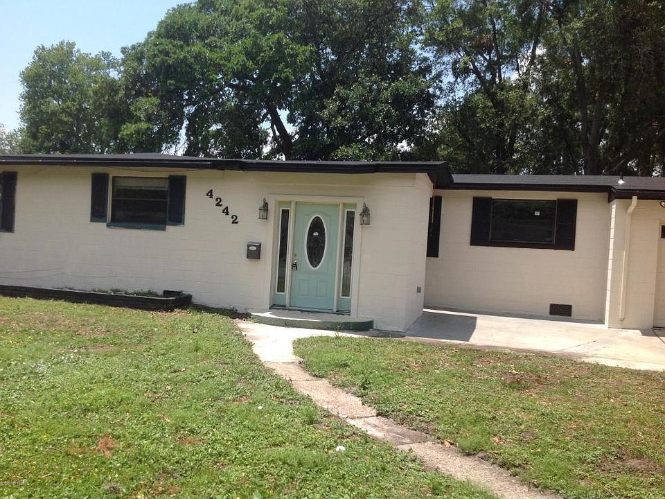 1st image of 4242 Camellia Cir E