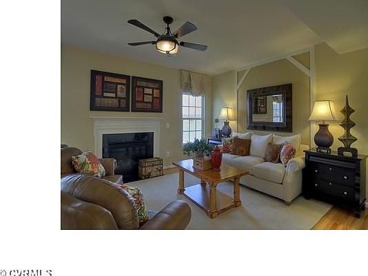 4th image of 5137 Glenbeigh Dr