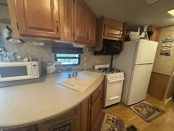 5th image of 185&186 Hawthorn Ct #2LOTS