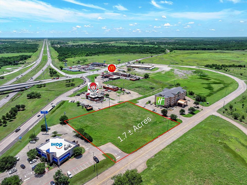 1st image of Tanger Dr