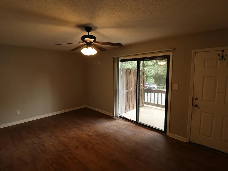 1 Circle St #5 — Photo 9
