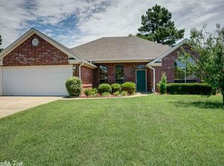 5 Waldron Cir, Little Rock, AR 72210