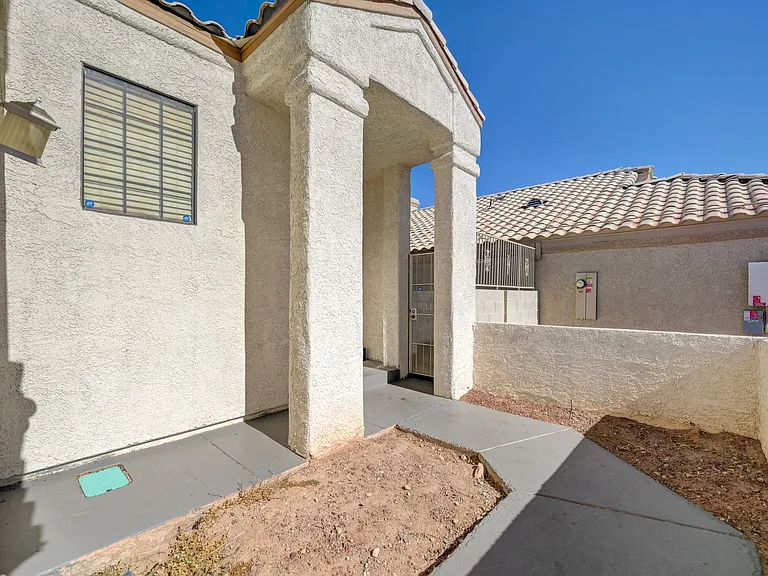 2616 Camphor Tree St — Photo 5