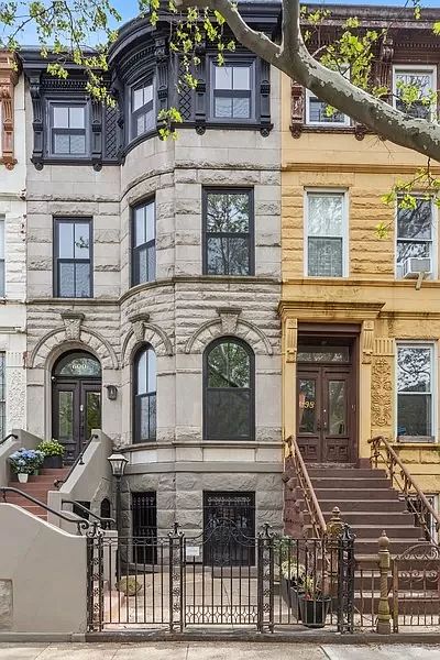 1st image of 600 Mac Donough St