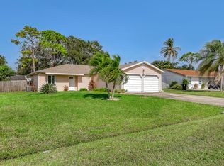 2361 SE Melaleuca Blvd, Port Saint Lucie, FL 34952