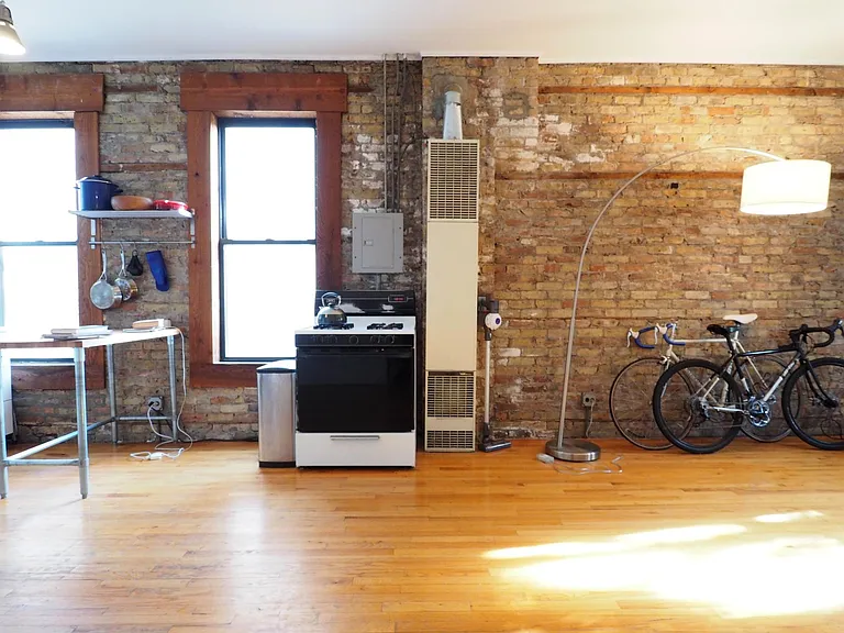 1706 W Ohio St #2F — Photo 10