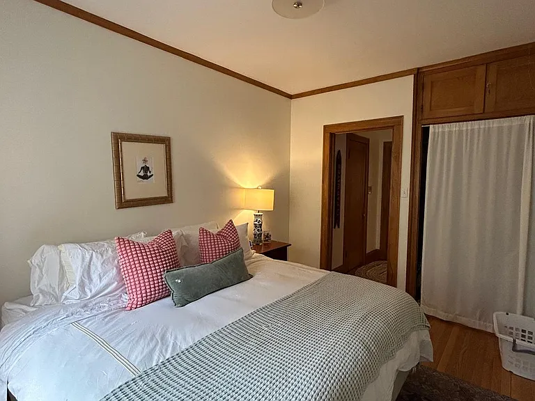 540 W Brompton Ave #2S — Photo 15