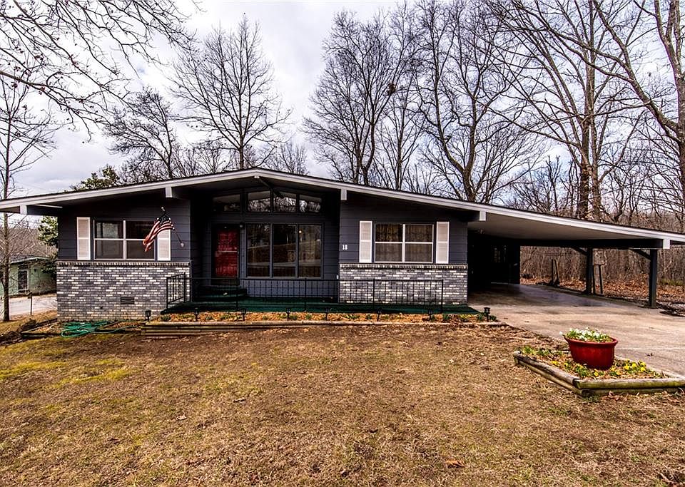 1st image of 18 Gore Ln